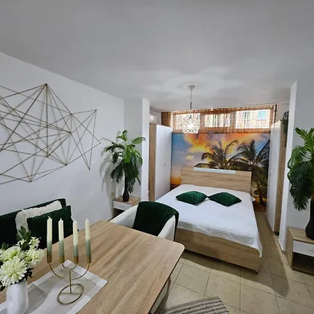 Apartamento Tropical Chic For Two, Basement Escape By Flat Mаnager